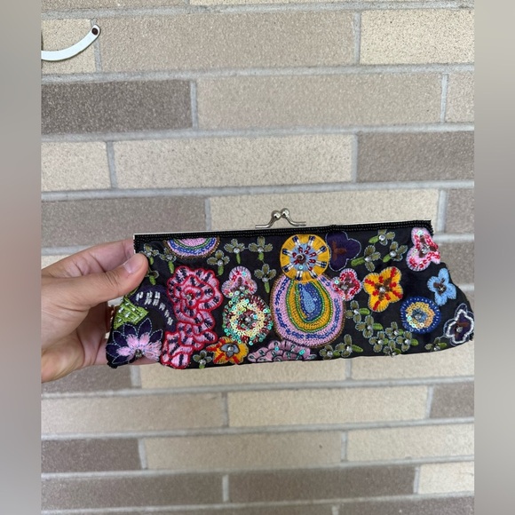 Vintage Far Nine Beaded & Sequined clutch with metal shoulder strap - Picture 1 of 7